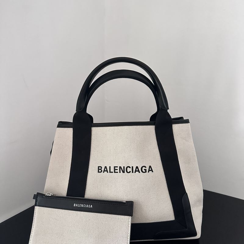 Ba*len*cia*ga shopping bags